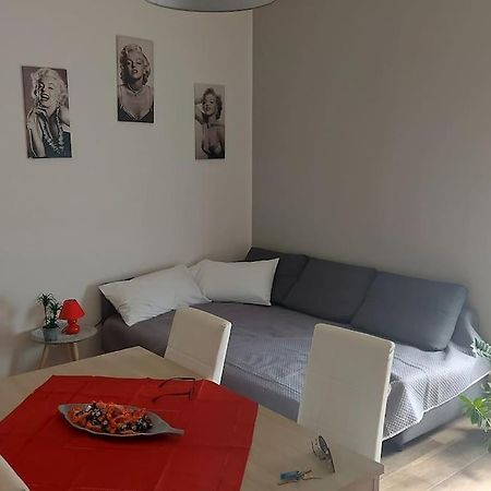 Residenza Dg Apartment Segrate Luaran gambar