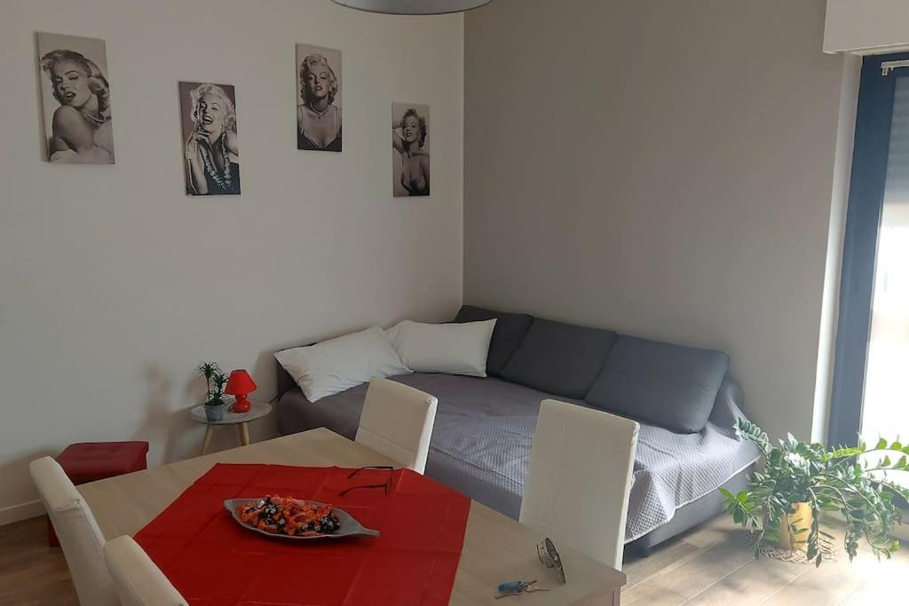 Residenza Dg Apartment Segrate Luaran gambar